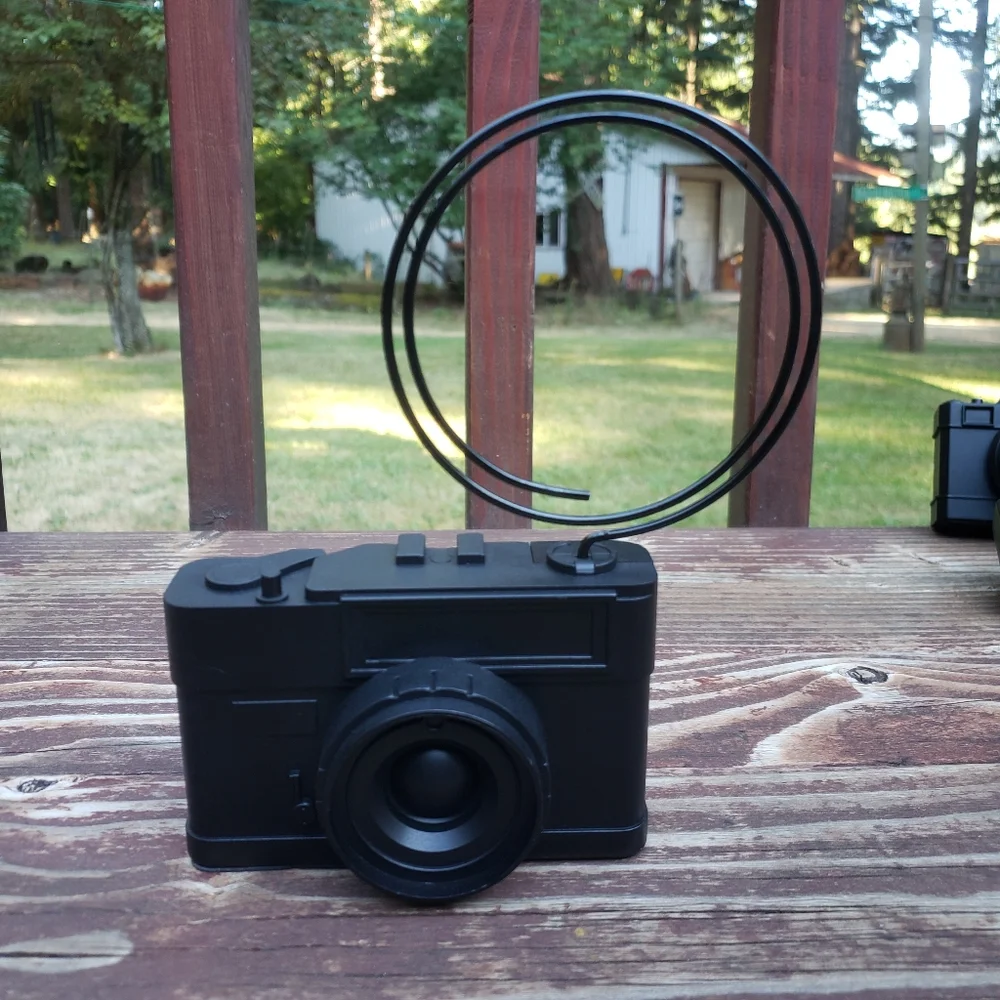 Camera Picture or Memo Holder [Set Of 3]